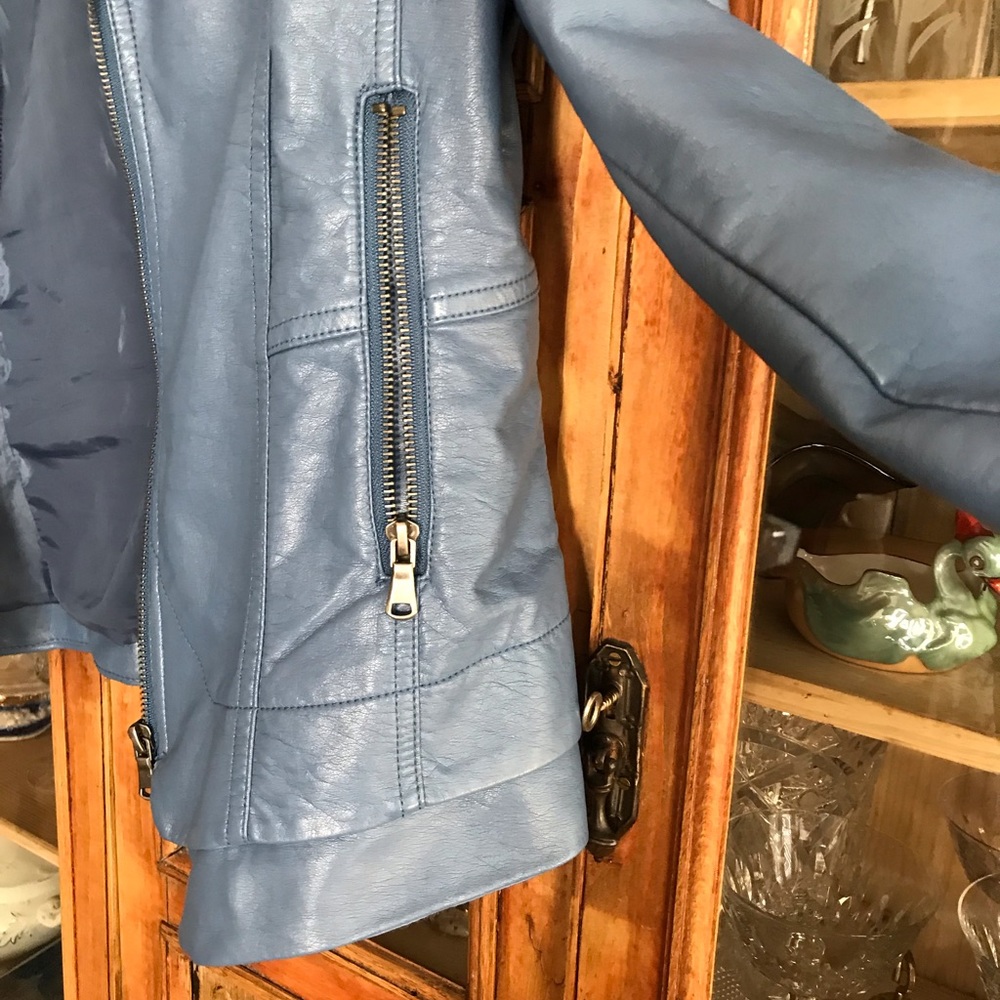 Bernardo Jacket - image 4